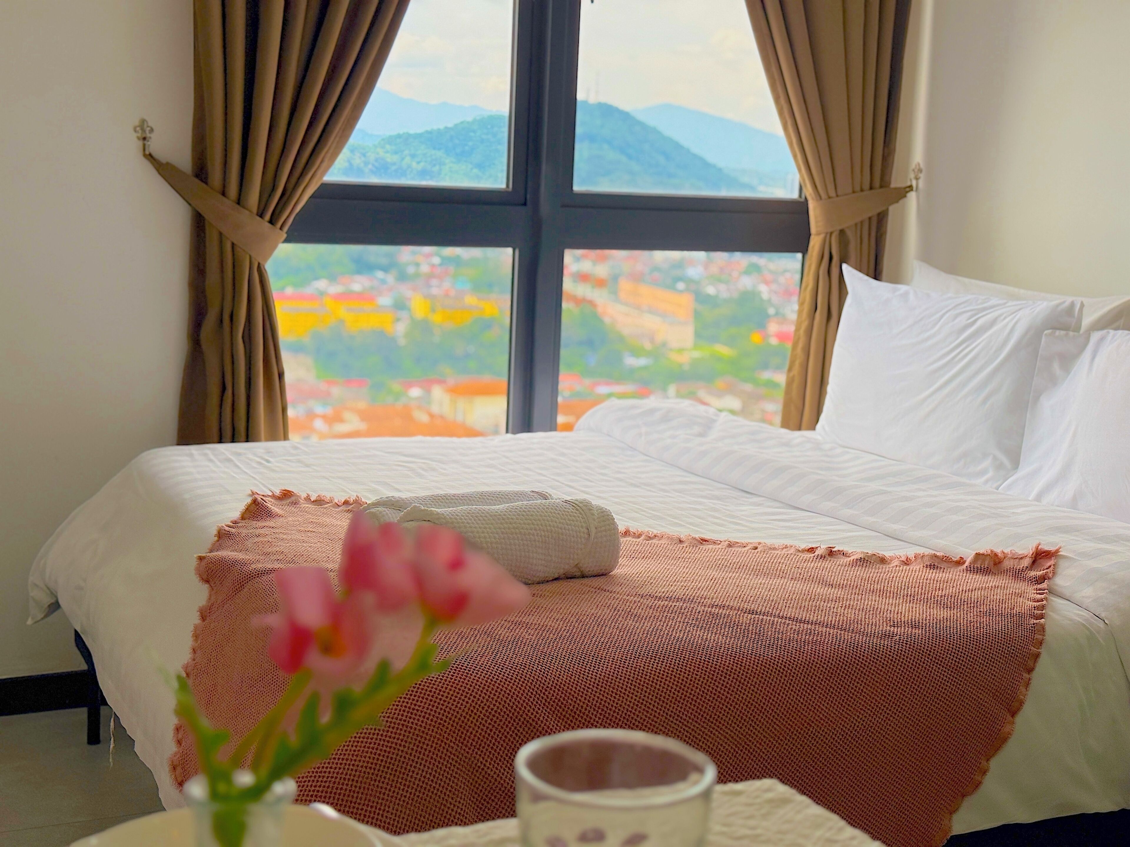 Comfort Apartment, 1 Bedroom, Non Smoking, Pool Access | Premium bedding, individually decorated, individually furnished