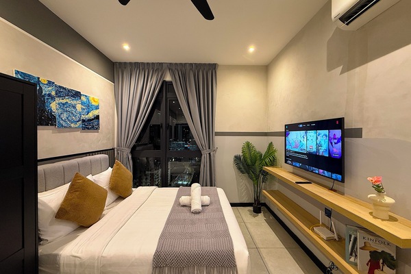 Superior Apartment, 1 Bedroom, Non Smoking, Refrigerator & Microwave | View from room
