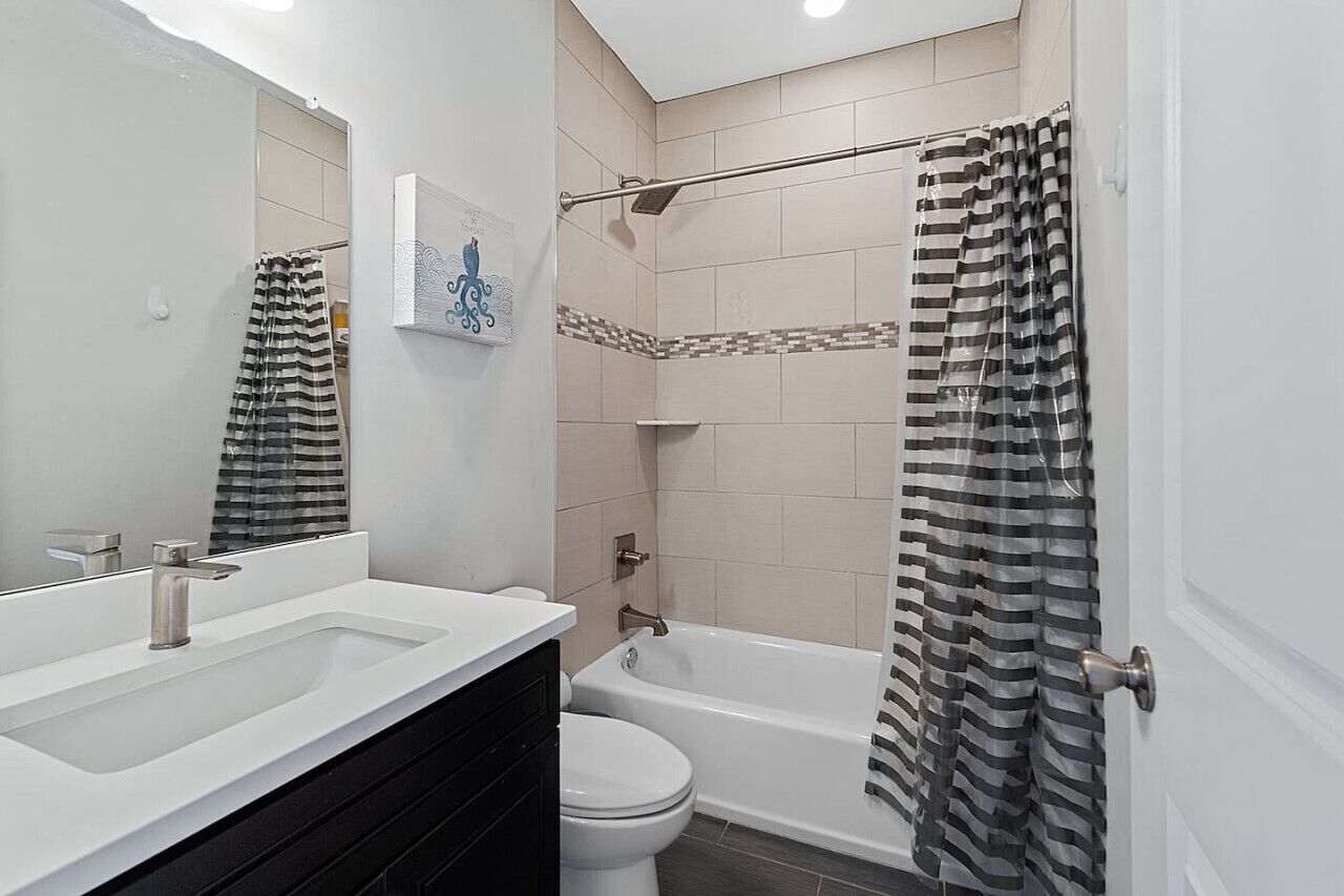 Hair dryer, towels