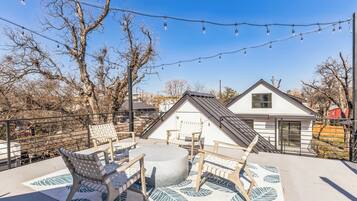 Stadtwohnung, Mehrere Betten, Terrasse, Gartenblick (Chic Austin Getaway) | Terrasse/Patio