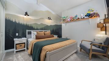 2 bedrooms, individually decorated, individually furnished, free WiFi