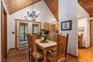 Cabin, Multiple Beds, Patio, Mountain View (Simon’s Treetop Cabin) | Dining - Simons Treetop Cabin 2 BDR in Popular Resort! (Branson West)