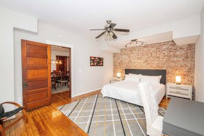 4 bedrooms, individually decorated, individually furnished, free WiFi