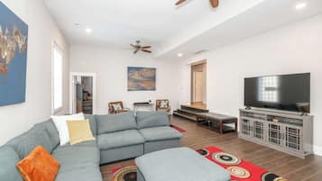 House, Multiple Beds, Kitchen | Living area | TV