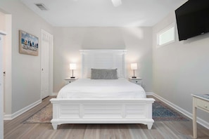 2 bedrooms, individually decorated, individually furnished, free WiFi