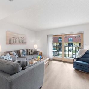 Condo, Multiple Beds, Balcony, Pool View (Sea You Soon at Cocoa Beach) | Living area