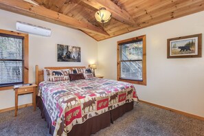 Cabin, Multiple Beds, Hot Tub, Mountain View (Marietta’s Dream) | 2 bedrooms, individually decorated, individually furnished, free WiFi - Mariettas Dream 2br in Mountains w/ Hot Tub! (Sevierville)