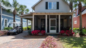Exterior - Sandestin Bungalo 45: Golf Cart, Pool, & More! (Miramar Beach)