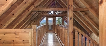 Cozy Log Cabin w/ Hot Tub & Game Room!