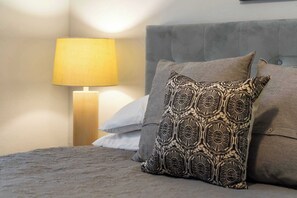 3 多间卧室、特色装修、特色家居、免费 WiFi