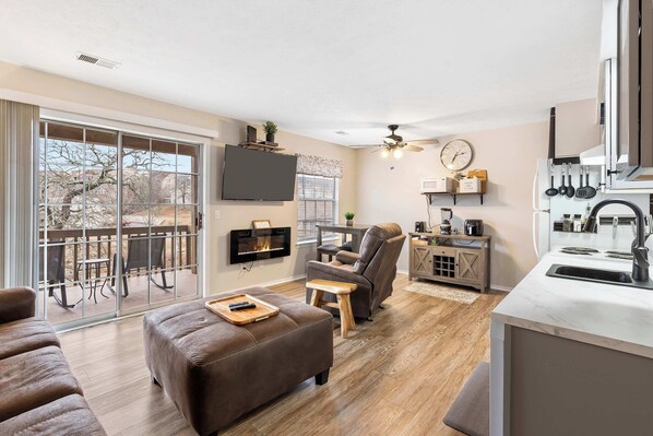 Condo, 1 King Bed with Sofa bed, Balcony (Chandler’s Pondview Getaway) | Living area - Chandlers Pondview Getaway Chic Branson Escape (Branson)