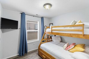 Condo, Multiple Beds, Patio, Garden View (Family-Friendly Retreat) | 3 bedrooms, individually decorated, individually furnished, free WiFi