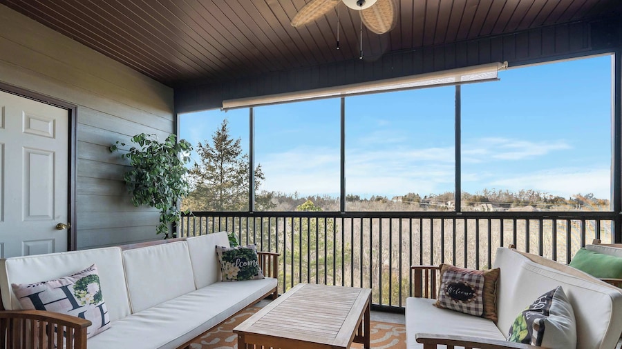 Whippoorwill Woods 3 BDR w- Tons of Amenities!