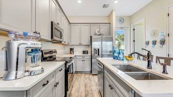 House, Multiple Beds, Pool Access, Pool View (The Sea Shelter) | Private kitchen | Fridge, microwave, oven, stovetop