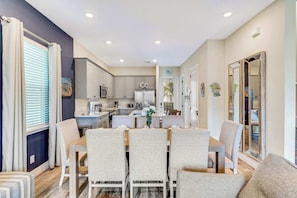 House, Multiple Beds, Pool Access, Pool View (The Sea Shelter) | Dining