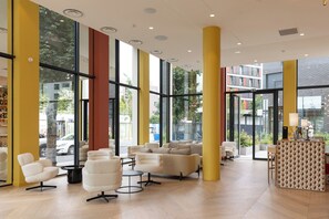 Lobby - Kyriad Prestige Asnieres-sur-seine (Asnieres-sur-Seine)