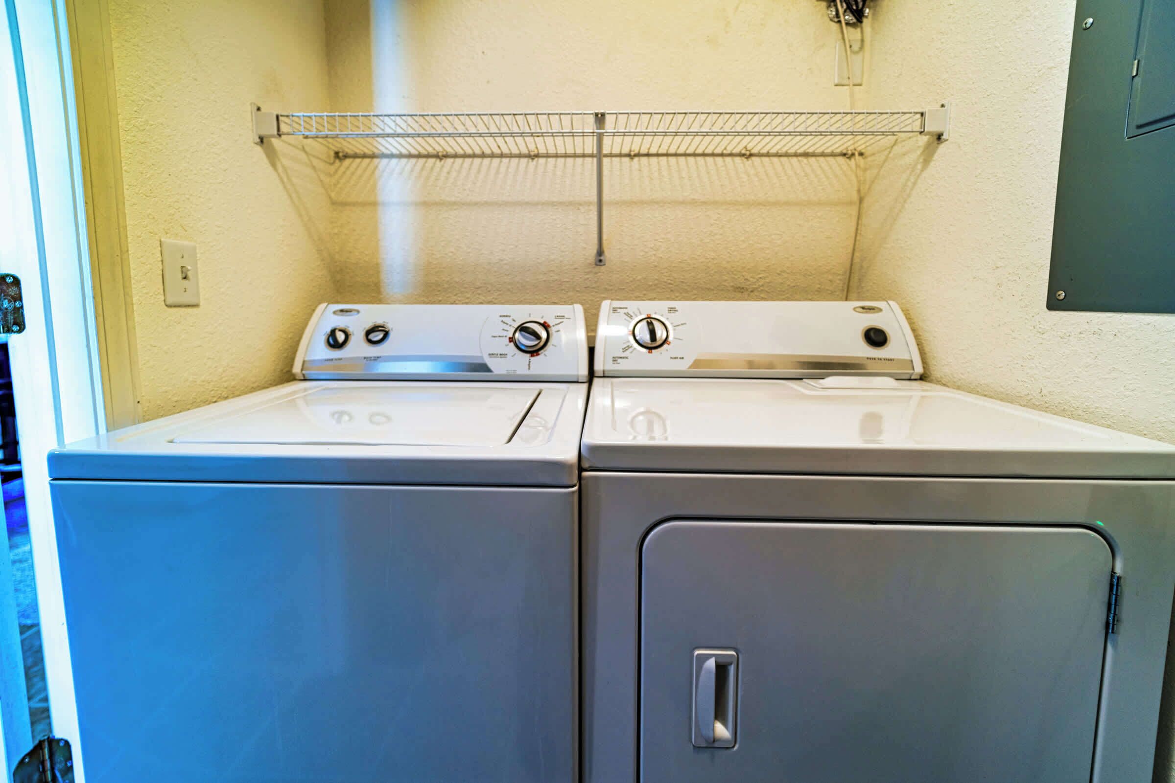 Condo, Multiple Beds, Pool Access (Highland Lake View) | Interior