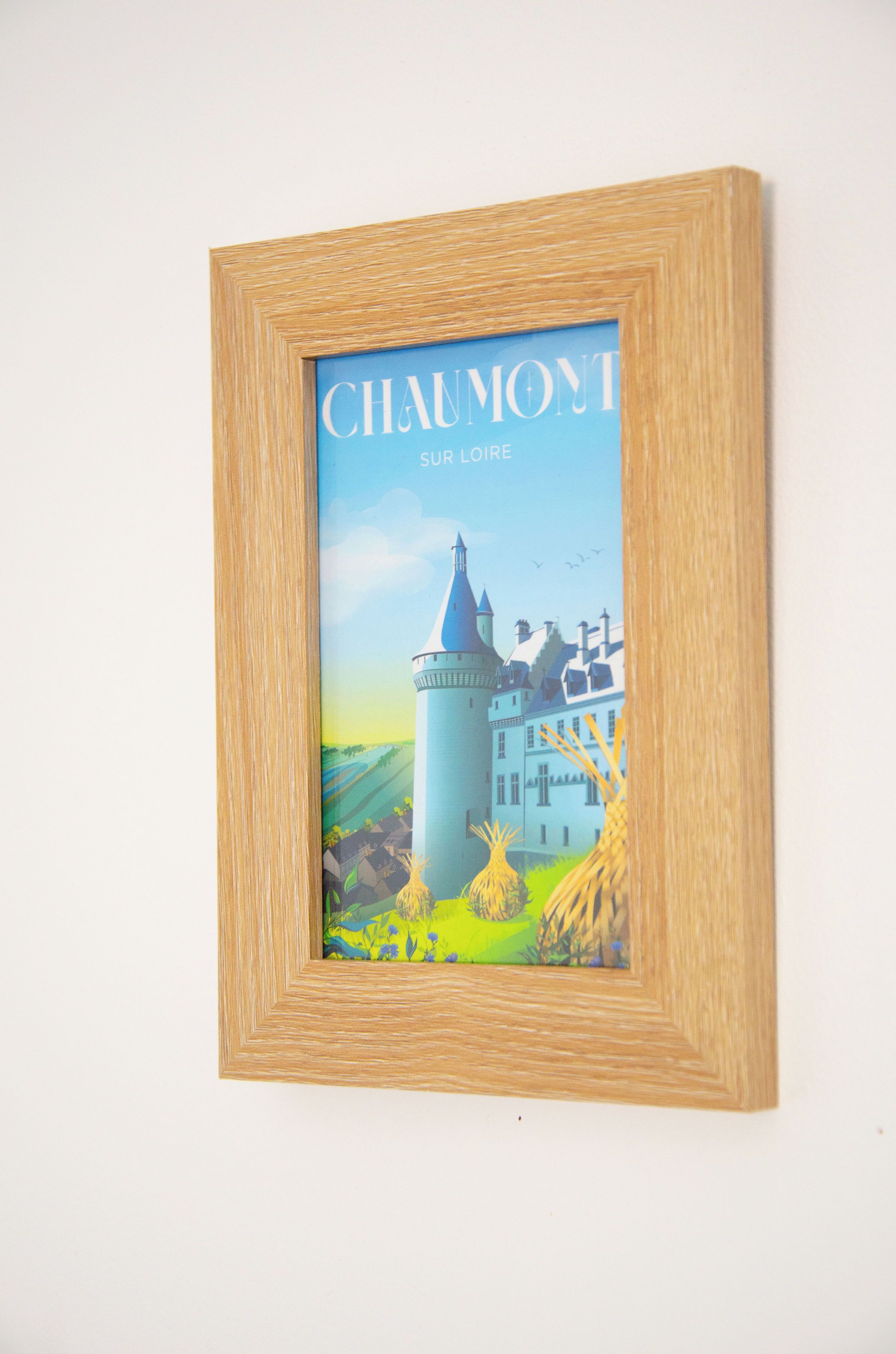 Een lijst met een illustratie van een kasteel, met de tekst 'CHAMONT SUR LOIRE' er op.