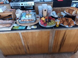 Desayuno bufé gratuito y diario