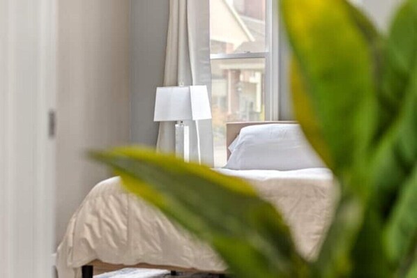 1 chambre, bureau, fer et planche à repasser, Wi-Fi gratuit