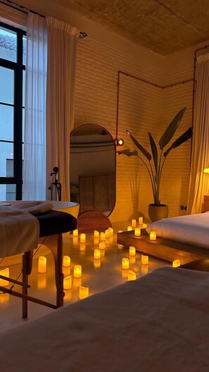 Deep-tissue massages