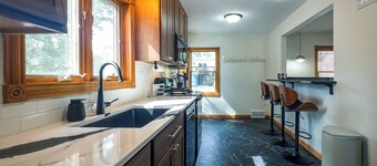 Melrose Place - Kinnick's Best Game Day Experience 