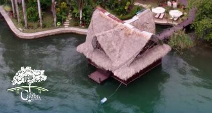 6-bedroom chalet in welcoming Izabal Department with AC, WiFi