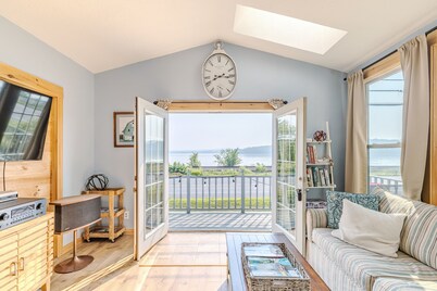 3-bedroom vacation home just 10 minutes from Adirondack Park