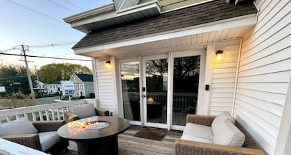 4 Corners At Amesbury Downtown Pet Friendly