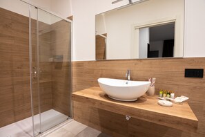 Superior Room, Kitchen | Bathroom | Free toiletries, hair dryer, bathrobes, slippers