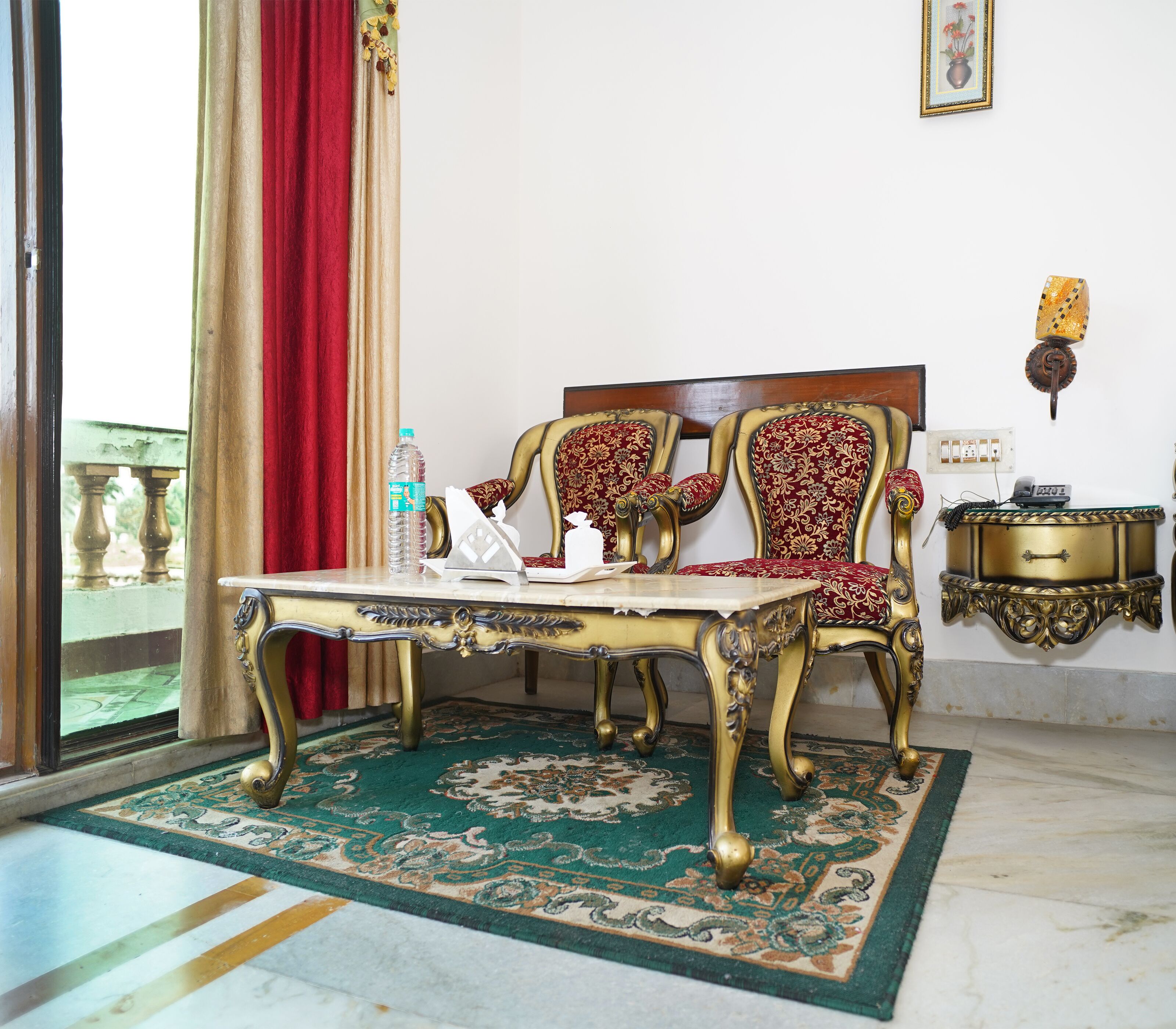 Schreibtisch, kostenloses WLAN, Bettwäsche