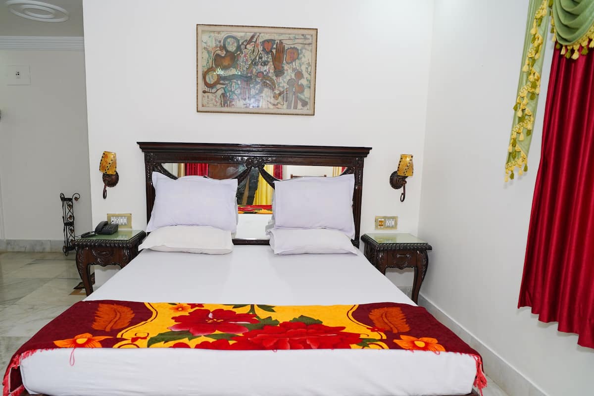 Executive Garden Suite