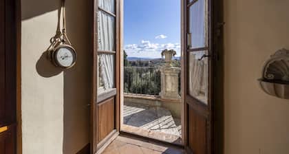 CASTELLO DI SOVICILLE- RESIDENZA D'EPOCA