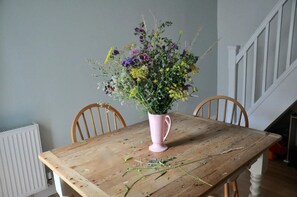 House | Dining