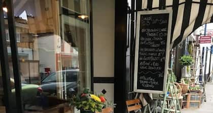 Lovely Fisherman's Cottage Near Beach and Harbour