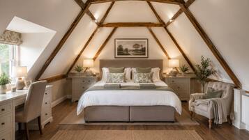 9 bedrooms, desk, iron/ironing board, travel cot