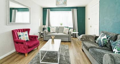 Canterbury Charm, Spacious 4 Bed House