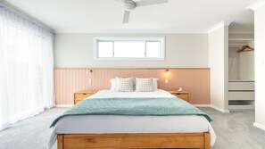 3 dormitoris, planxa i posts de planxar i wifi gratuïta 