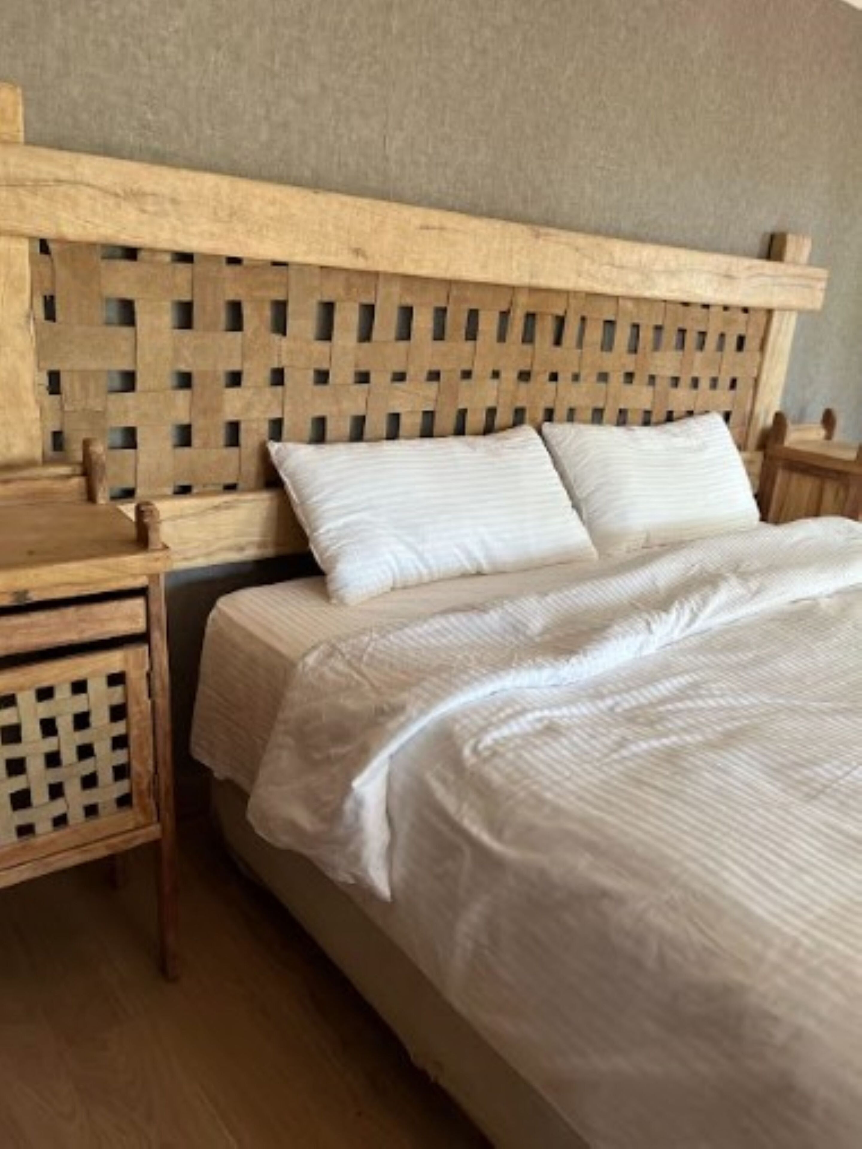 Quarto casal superior | Roupas de cama premium, frigobar, cofres nos quartos
