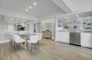 Apartemen (3 Bedrooms) | Interior