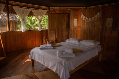 Eywa Lodge Amazonas: Luxurious Eco Escape – All-Inclusive Adventure in the Amazon