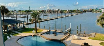 Waterfront Comfy Condo