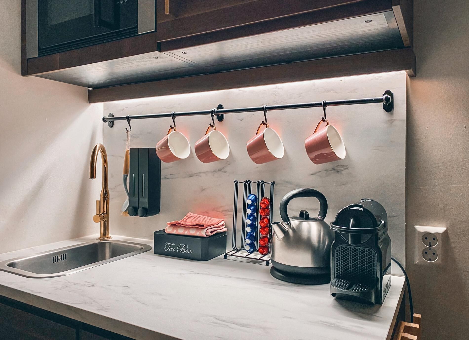 Fridge, microwave, toaster