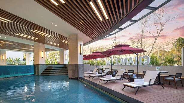 Outdoor pool - Ramada BY Wyndham Xishuangbanna Jinghong (Xishuangbanna Dai)