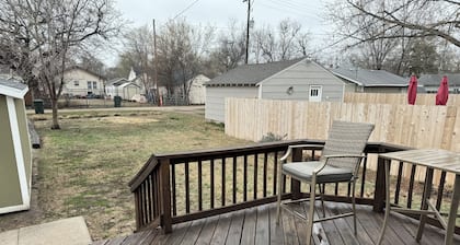 The Guide house! Beautiful 2 bedroom close to the fairgrounds and the College