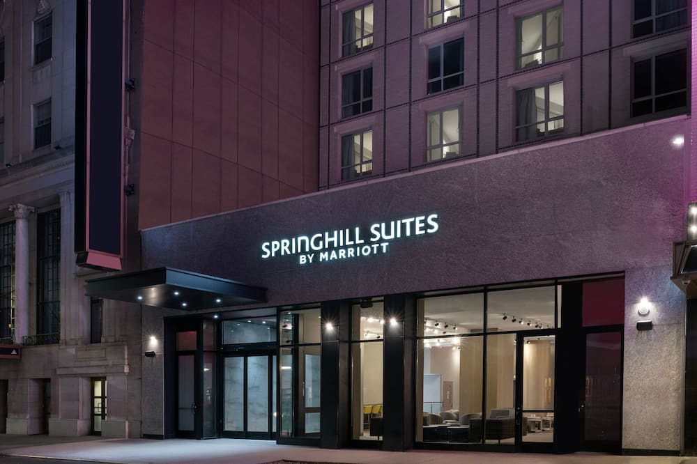 SpringHill Suites by Marriott New York Manhattan Times Square