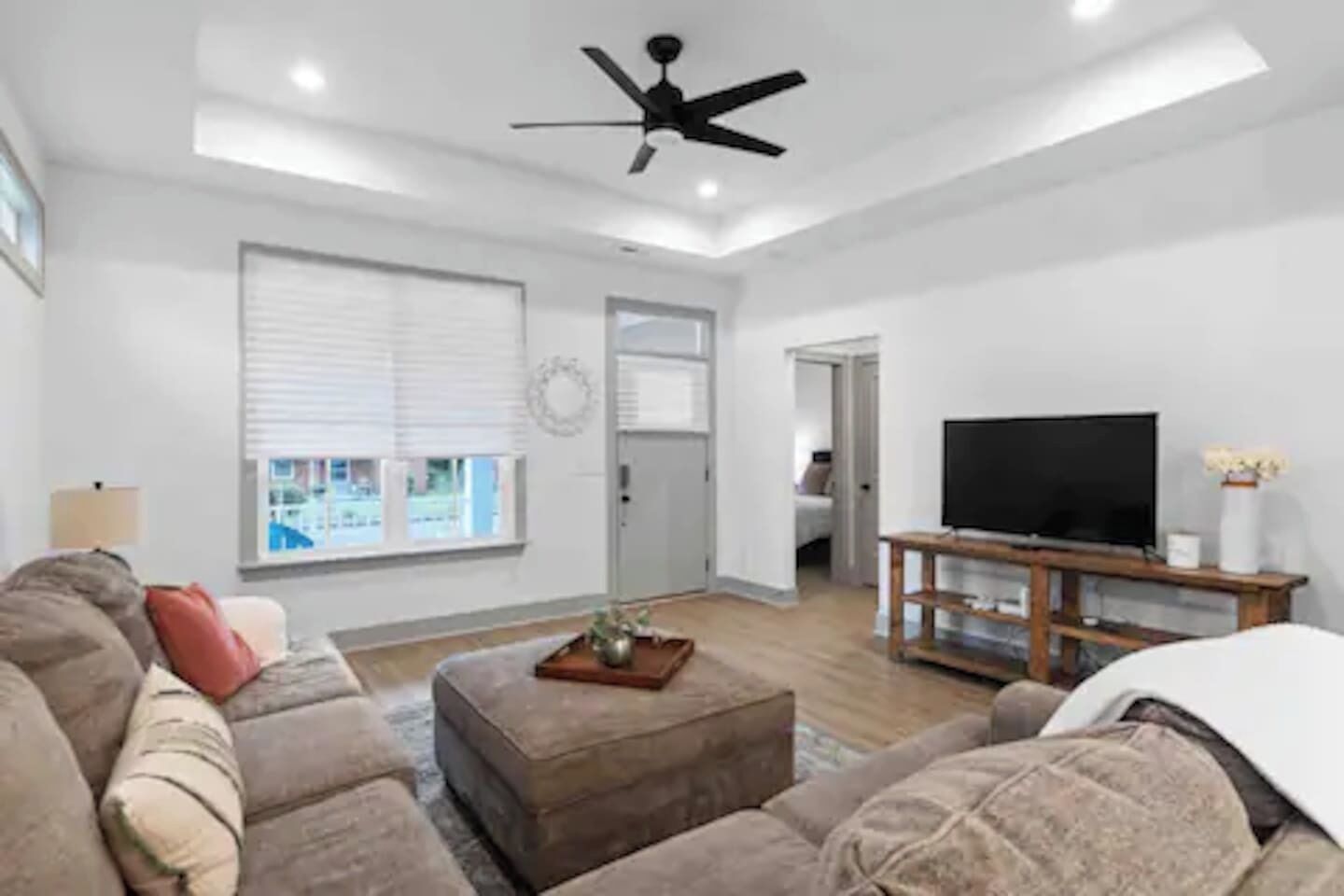 Smart TV, video games