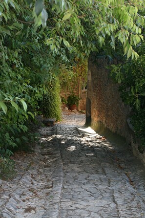 Property grounds - Villa Avec Piscine Privée Dans le Lubéron. Proche de Gordes et de Roussillon (Joucas)