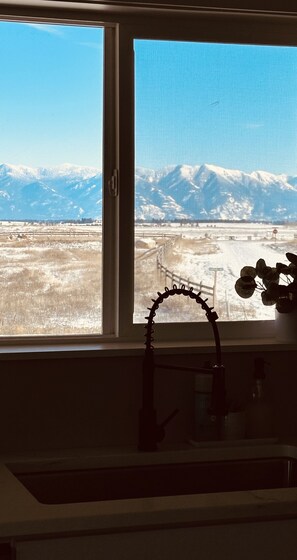 Interior - Glacier Natl Park & Whitefish Ski Resort Views: Campfire Ring & Cowboy Pool (Kalispell)