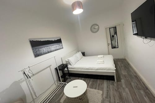 Quadruple Room (Room 1)